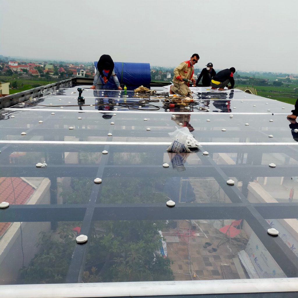 Tấm nhựa lấy sáng dạng phẳng loại nào tốt? 18