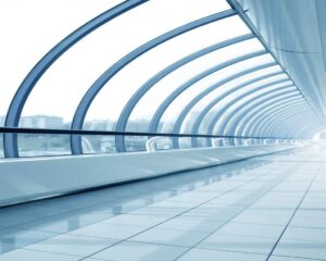 Lợp mái công trình công cộng – lựa chọn tấm nhựa lấy sáng nào? 1