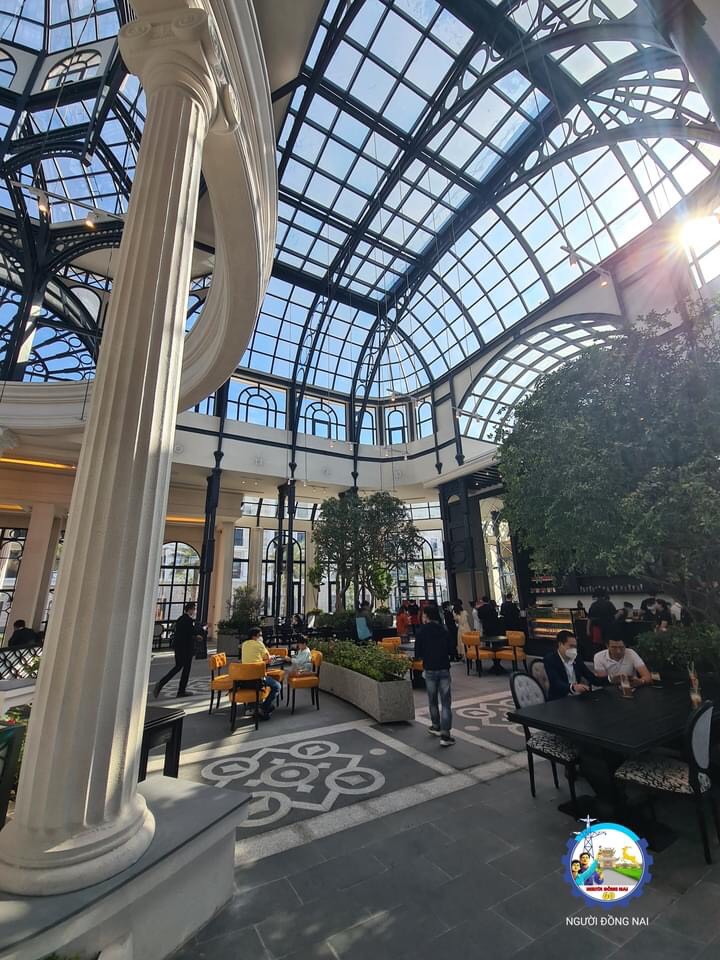 Tấm nhựa lấy sáng dạng phẳng loại nào tốt? 4