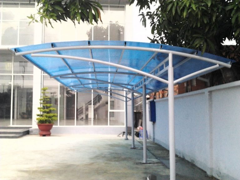 Thi công tấm nhựa lấy sáng trọn gói – lựa chọn địa chỉ nào uy tín? 2