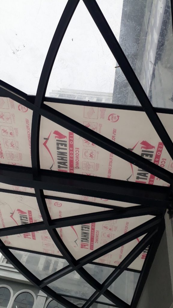 Thi công tấm nhựa lấy sáng trọn gói – lựa chọn địa chỉ nào uy tín? 8