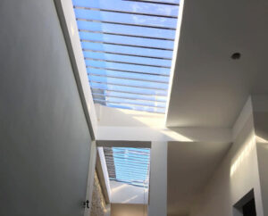 Vật liệu làm giếng trời nào tốt? So sánh những loại phổ biến trên thị trường 24